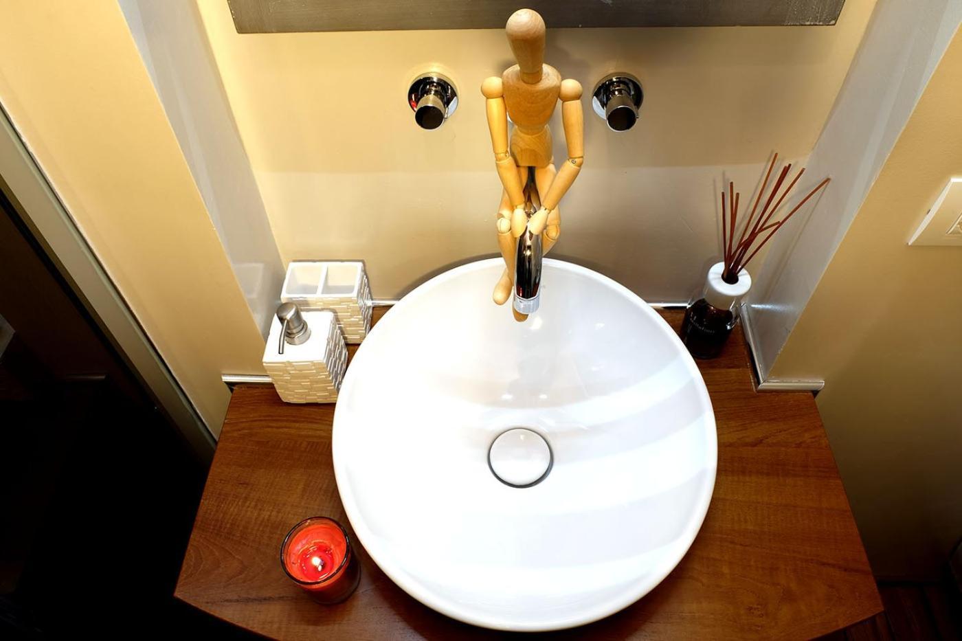 Lively Castello Comfort Room Private Bath & Privacy 威尼斯 外观 照片